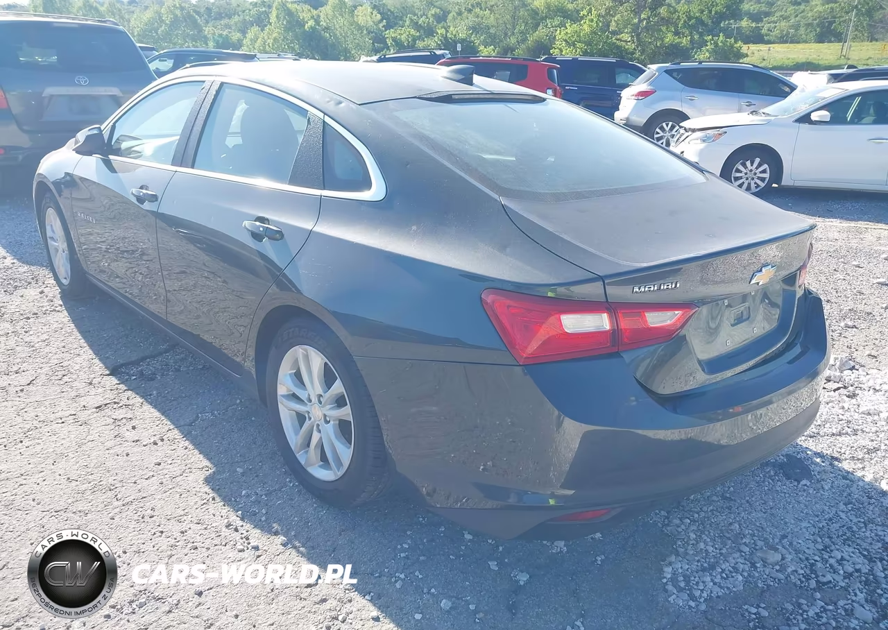 2018 Chevrolet Malibu Lt VIN:1G1ZD5ST6JF134101 - 3