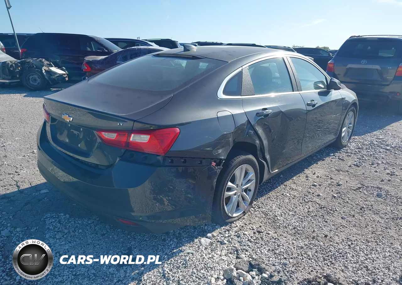 2018 Chevrolet Malibu Lt VIN:1G1ZD5ST6JF134101 - 4