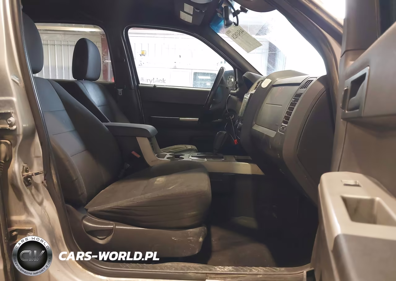 2012 Ford Escape Xlt VIN:1FMCU9DG8CKB55882 - 5