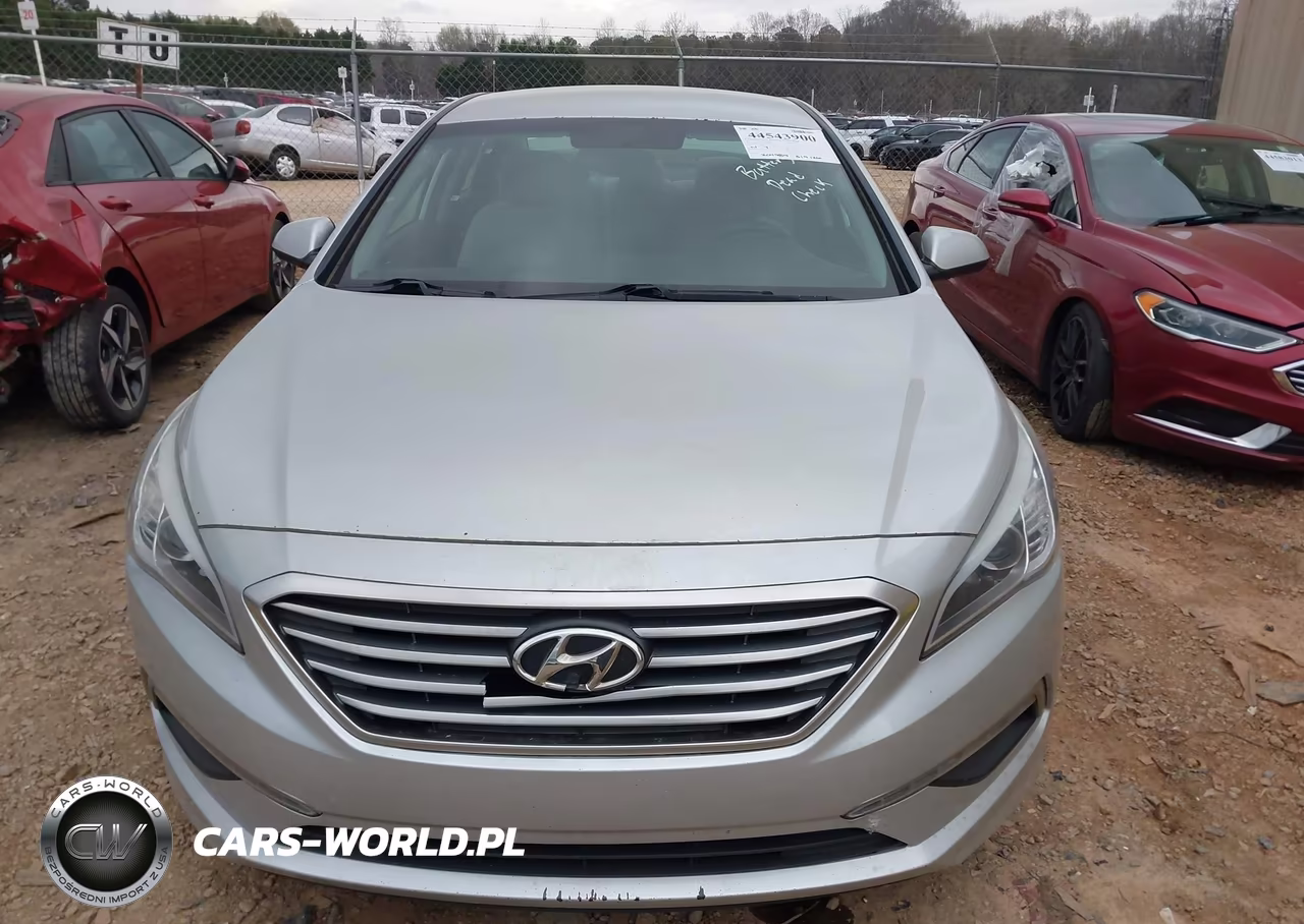 2015 Hyundai Sonata Se VIN:5NPE24AFXFH011299 - 13