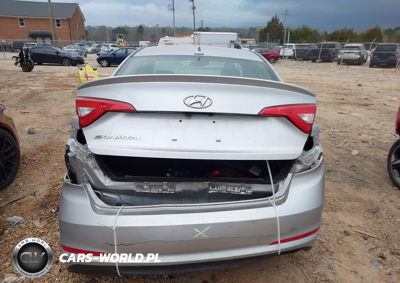 2015 Hyundai Sonata Se VIN:5NPE24AFXFH011299 - 17