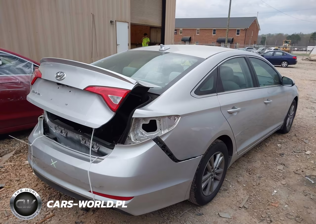 2015 Hyundai Sonata Se VIN:5NPE24AFXFH011299 - 4