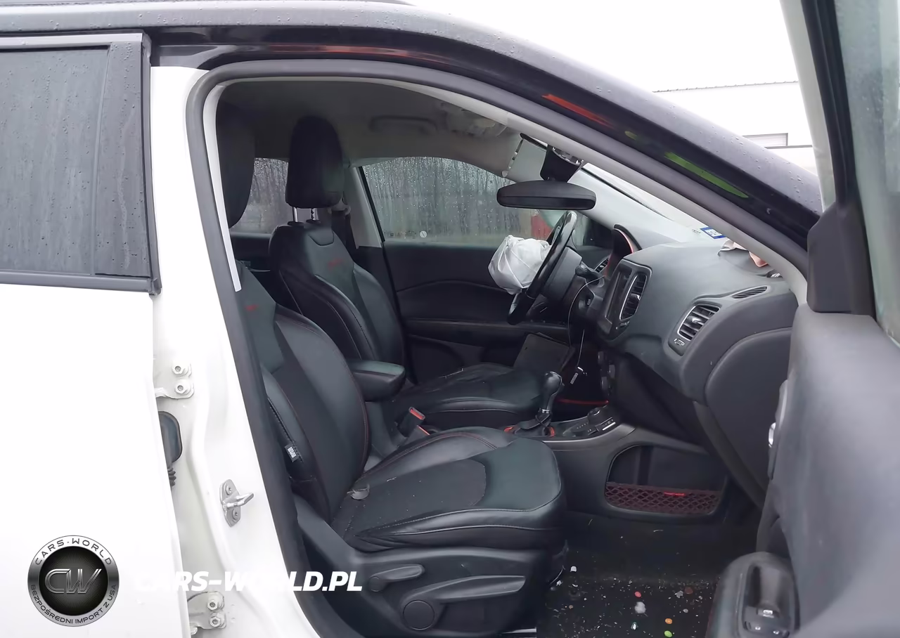 2020 Jeep Compass Trailhawk 4X4 VIN:3C4NJDDB5LT224376 - 5