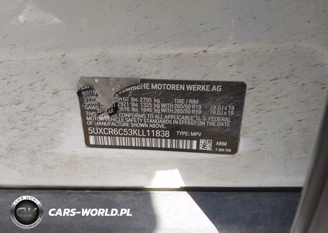 2019 BMW X5 xDrive40I VIN:5UXCR6C53KLL11838 - 9