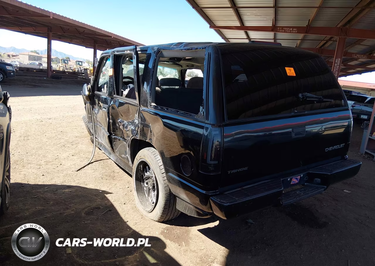 2000 Chevrolet Tahoe Limited VIN:1GNEC13R2YR128848 - 3
