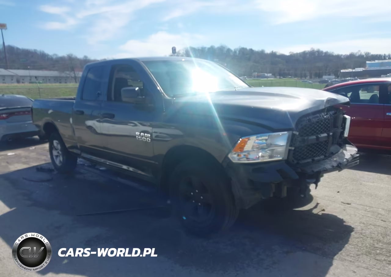 2018 Ram 1500 Express 4X4 6'4 Box