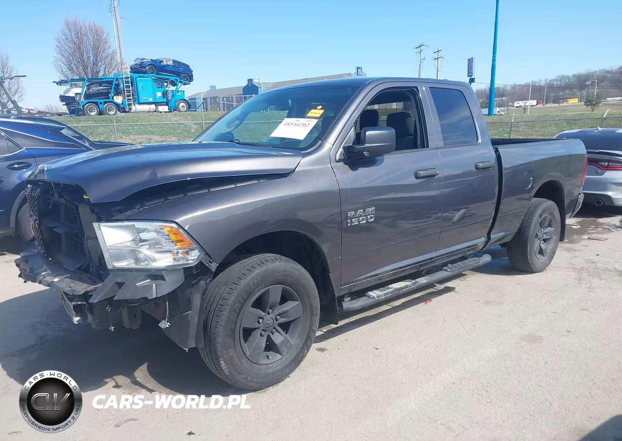 2018 Ram 1500 Express 4X4 6'4 Box VIN:1C6RR7FG4JS332109 - 2