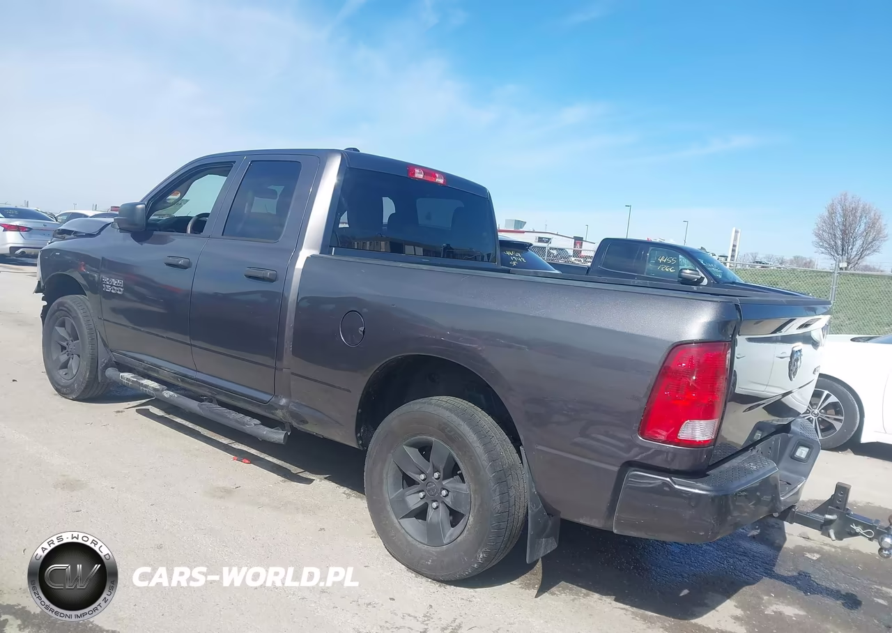 2018 Ram 1500 Express 4X4 6'4 Box VIN:1C6RR7FG4JS332109 - 3