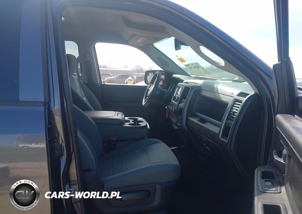 2018 Ram 1500 Express 4X4 6'4 Box VIN:1C6RR7FG4JS332109 - 5