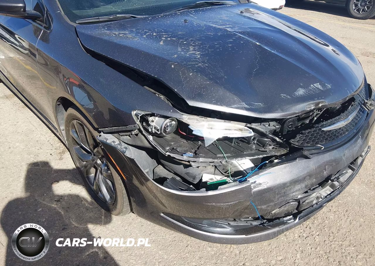 2015 Chrysler 200 S VIN:1C3CCCDG9FN583360 - 12