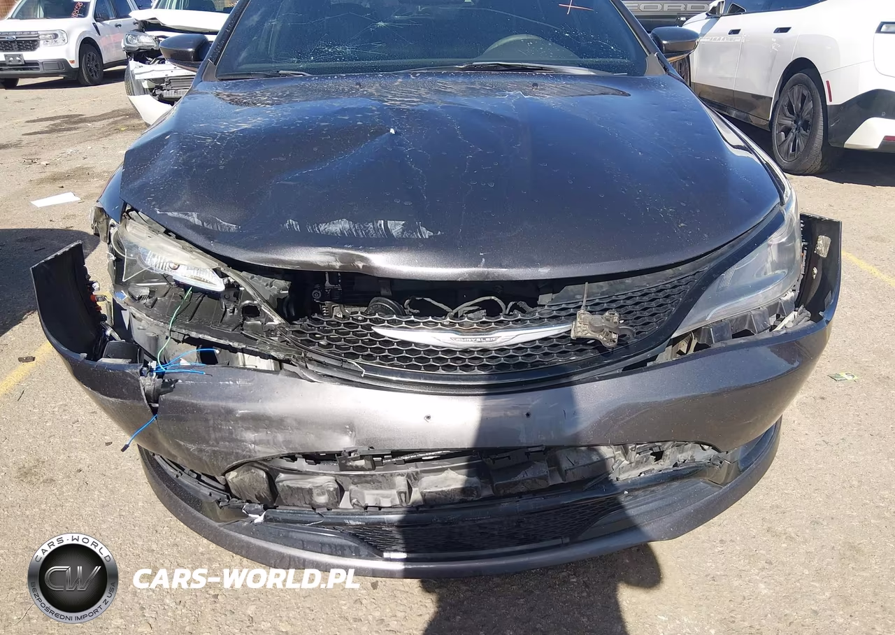 2015 Chrysler 200 S VIN:1C3CCCDG9FN583360 - 6