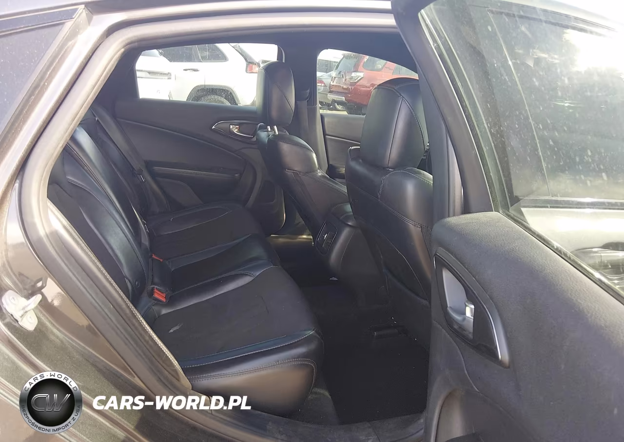 2015 Chrysler 200 S VIN:1C3CCCDG9FN583360 - 8