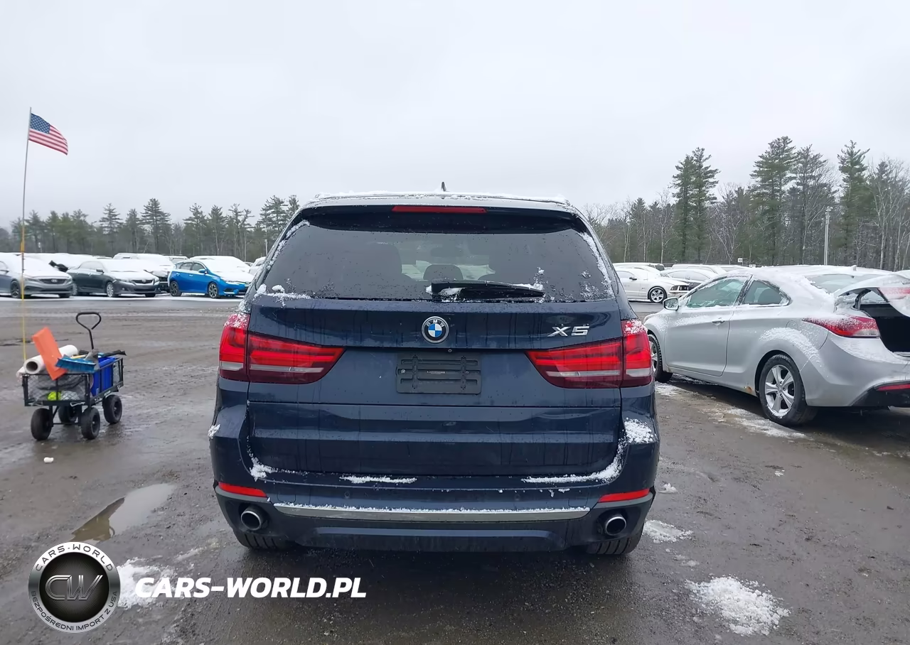 2015 BMW X5 xDrive35I VIN:5UXKR0C5XF0K63691 - 17