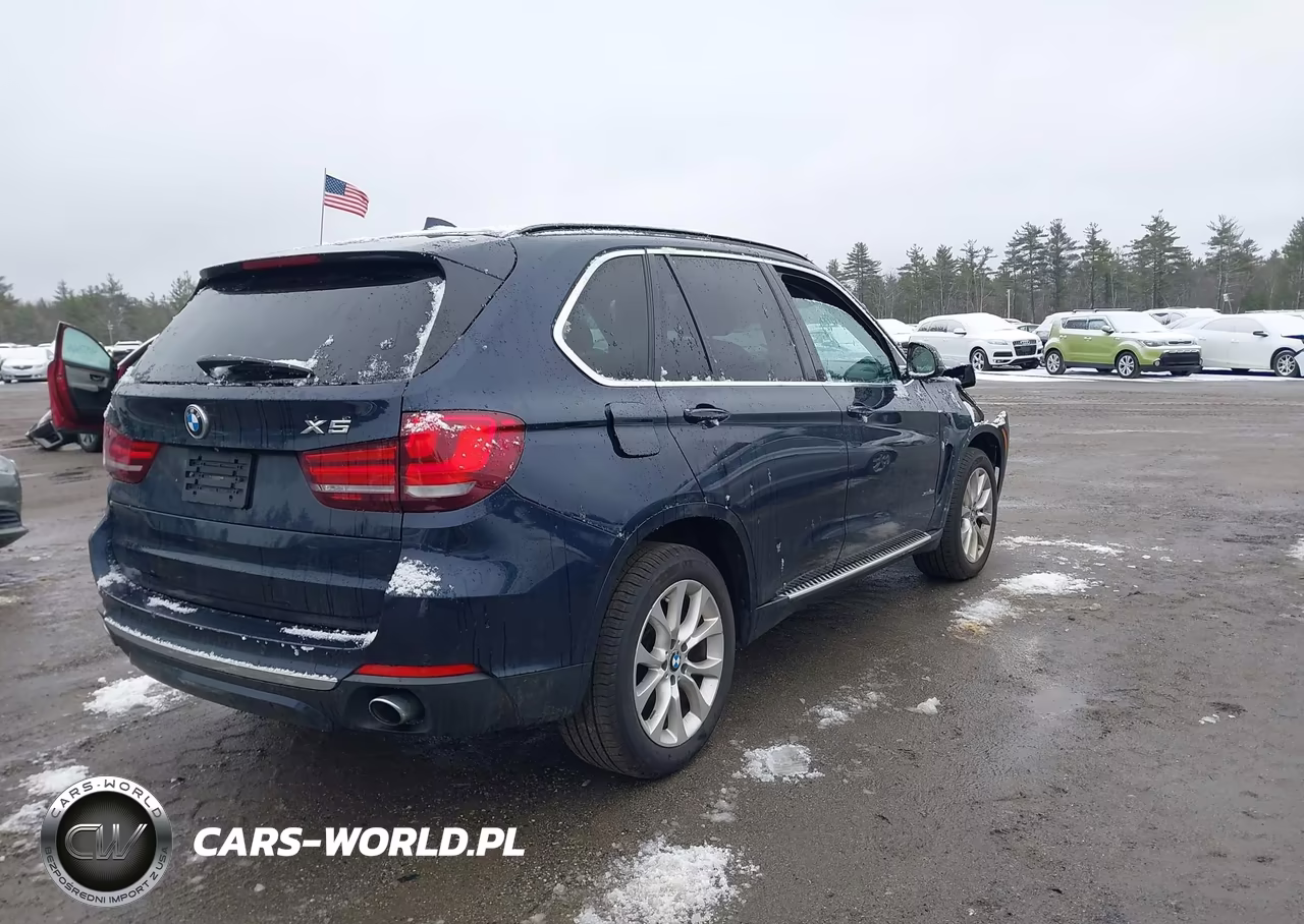 2015 BMW X5 xDrive35I VIN:5UXKR0C5XF0K63691 - 4