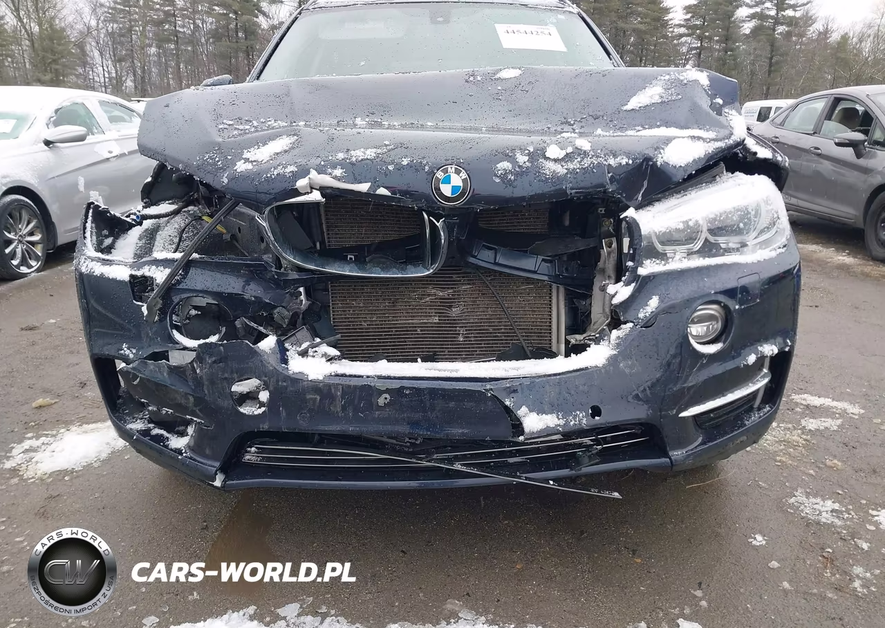 2015 BMW X5 xDrive35I VIN:5UXKR0C5XF0K63691 - 6