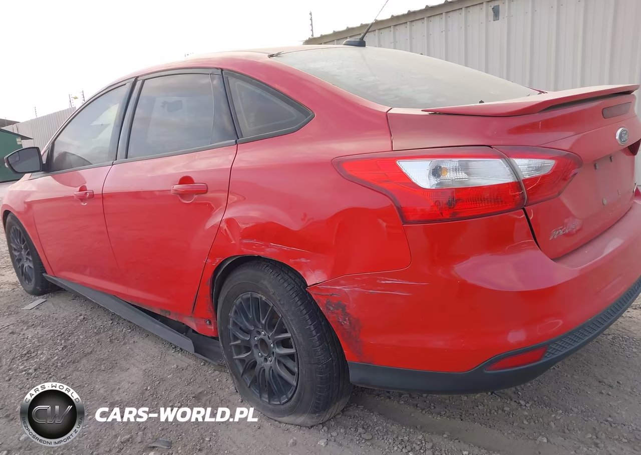 2016 Ford Focus Se VIN:1FADP3F25GL301322 - 6