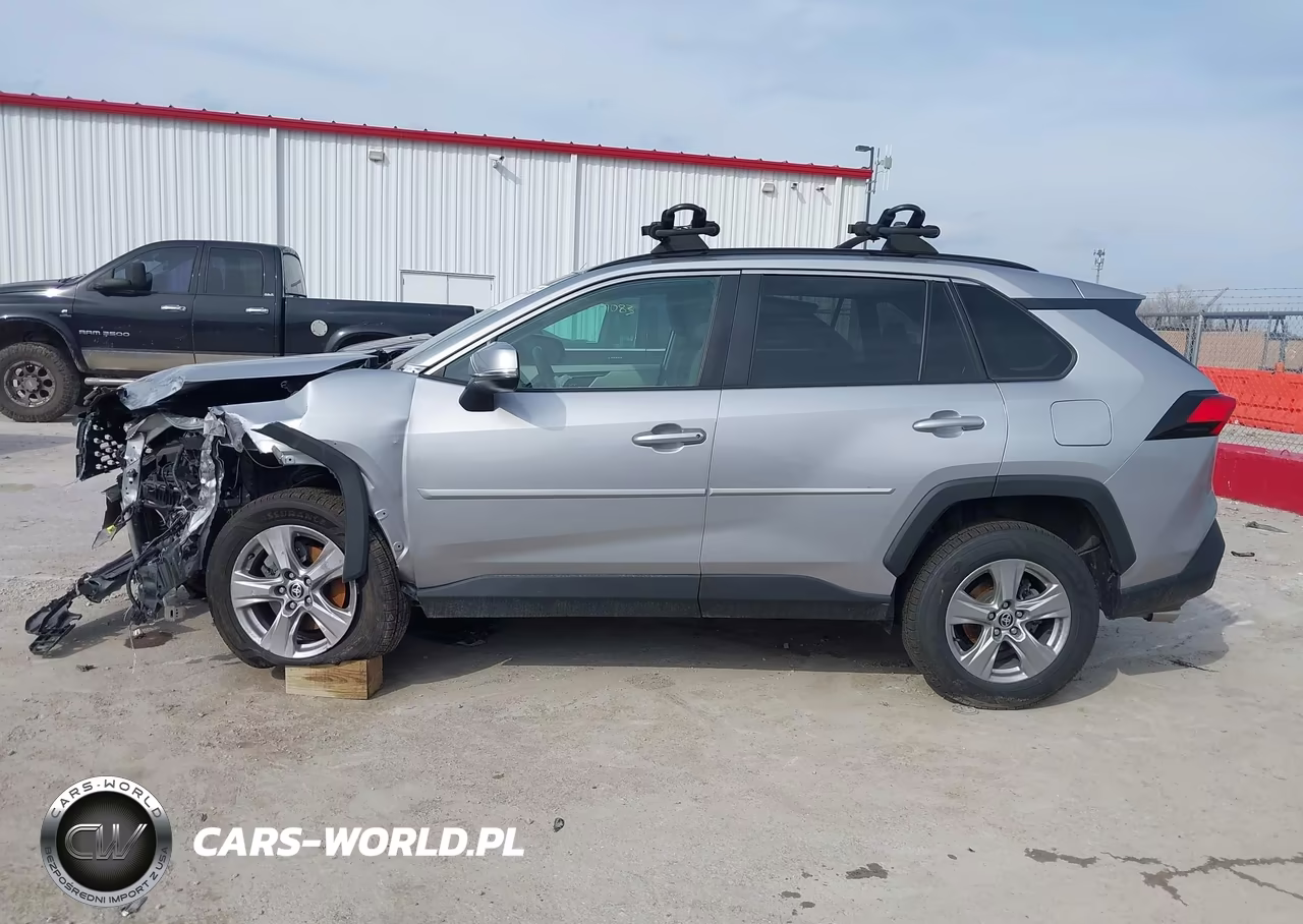 2023 Toyota Rav4 Xle VIN:2T3P1RFV8PC336375 - 14
