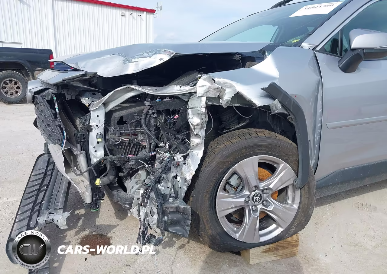 2023 Toyota Rav4 Xle VIN:2T3P1RFV8PC336375 - 6