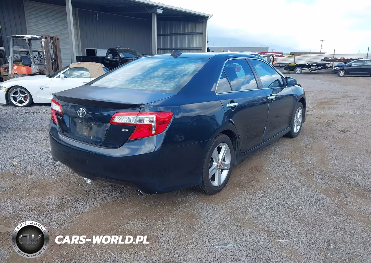 2013 Toyota Camry Se VIN:4T1BF1FK6DU245059 - 4