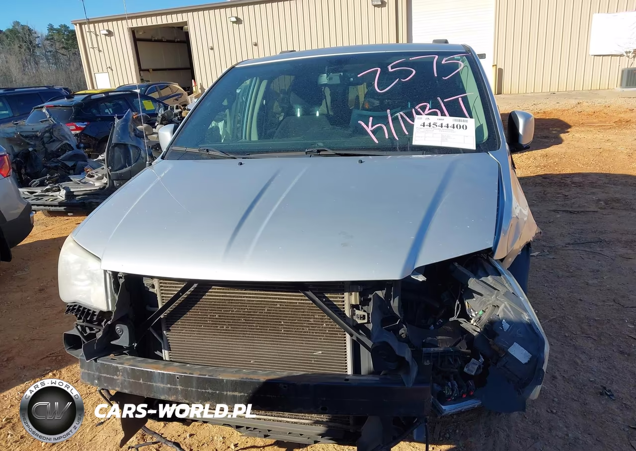 2011 Chrysler Town & Country Touring VIN:2A4RR5DG9BR712575 - 12