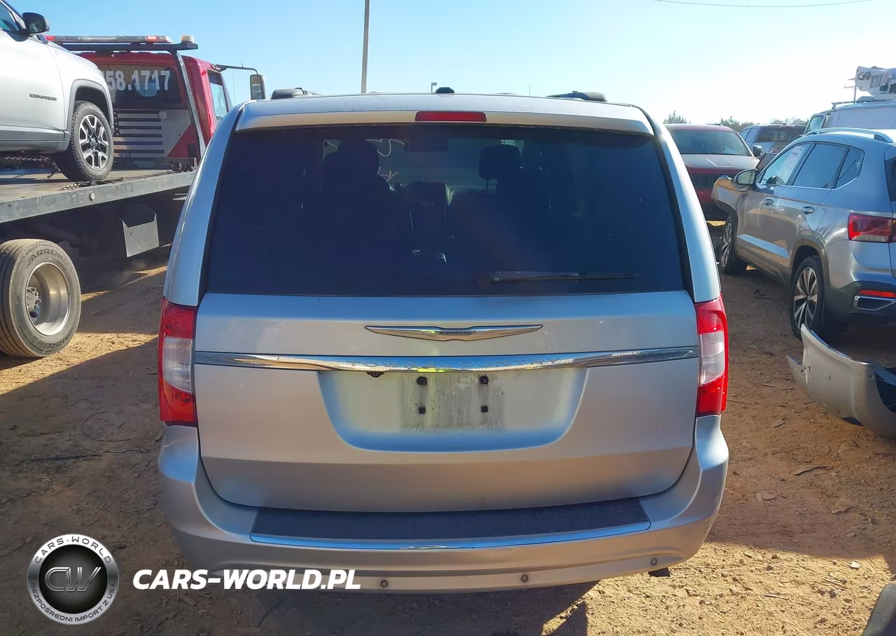 2011 Chrysler Town & Country Touring VIN:2A4RR5DG9BR712575 - 16