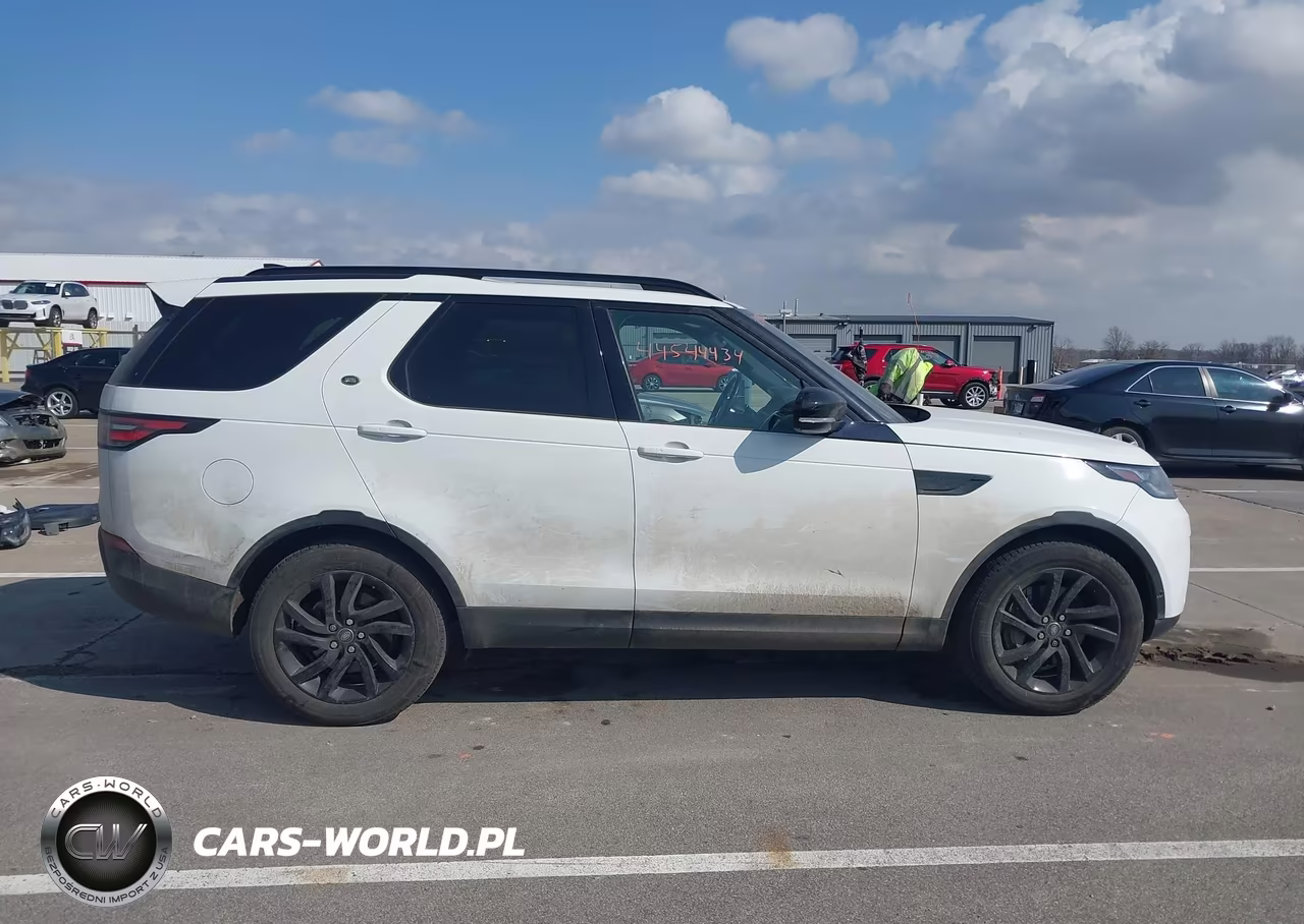 2019 Land Rover Discovery Hse Luxury VIN:SALRT2RV5K2402282 - 14