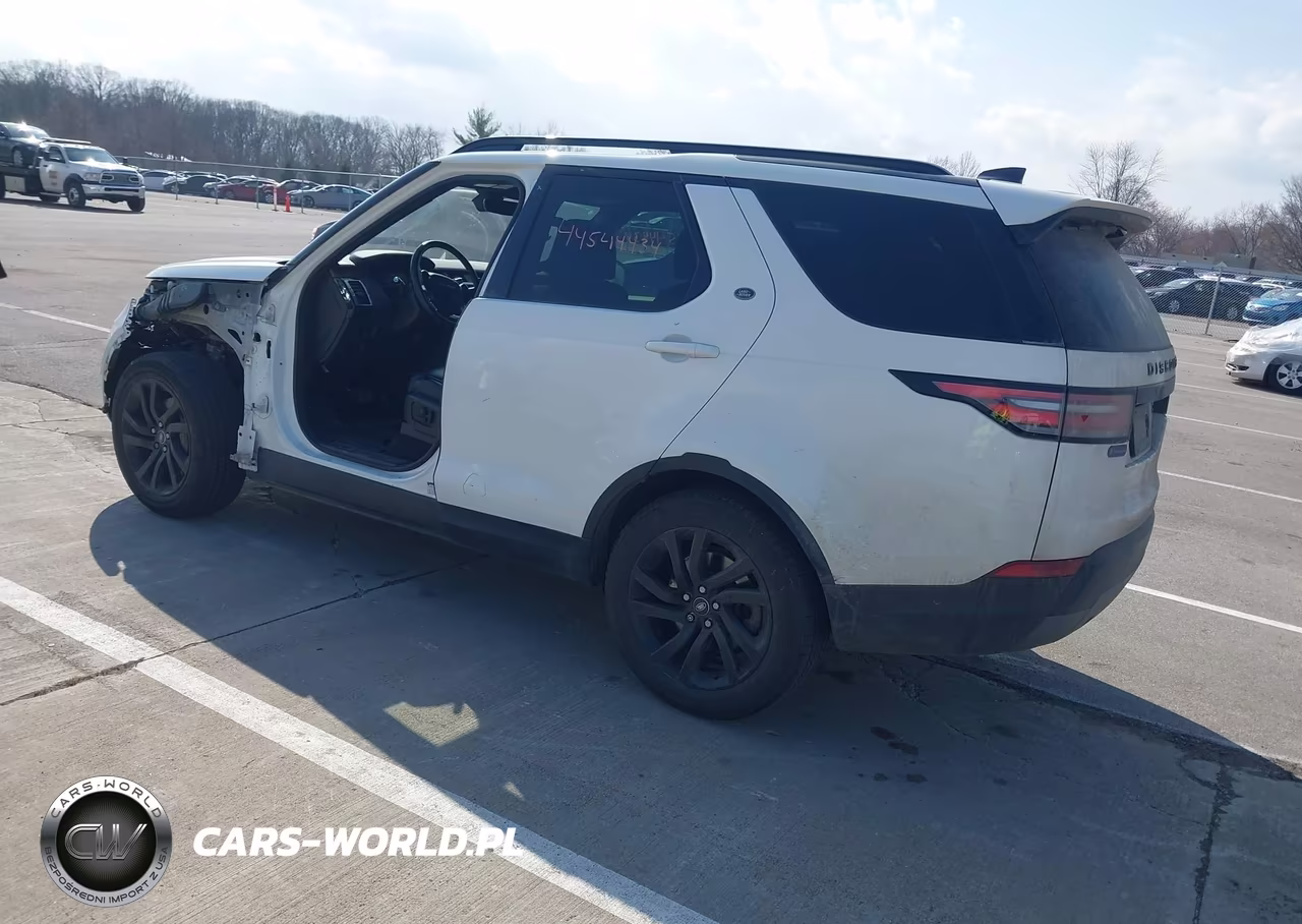 2019 Land Rover Discovery Hse Luxury VIN:SALRT2RV5K2402282 - 3