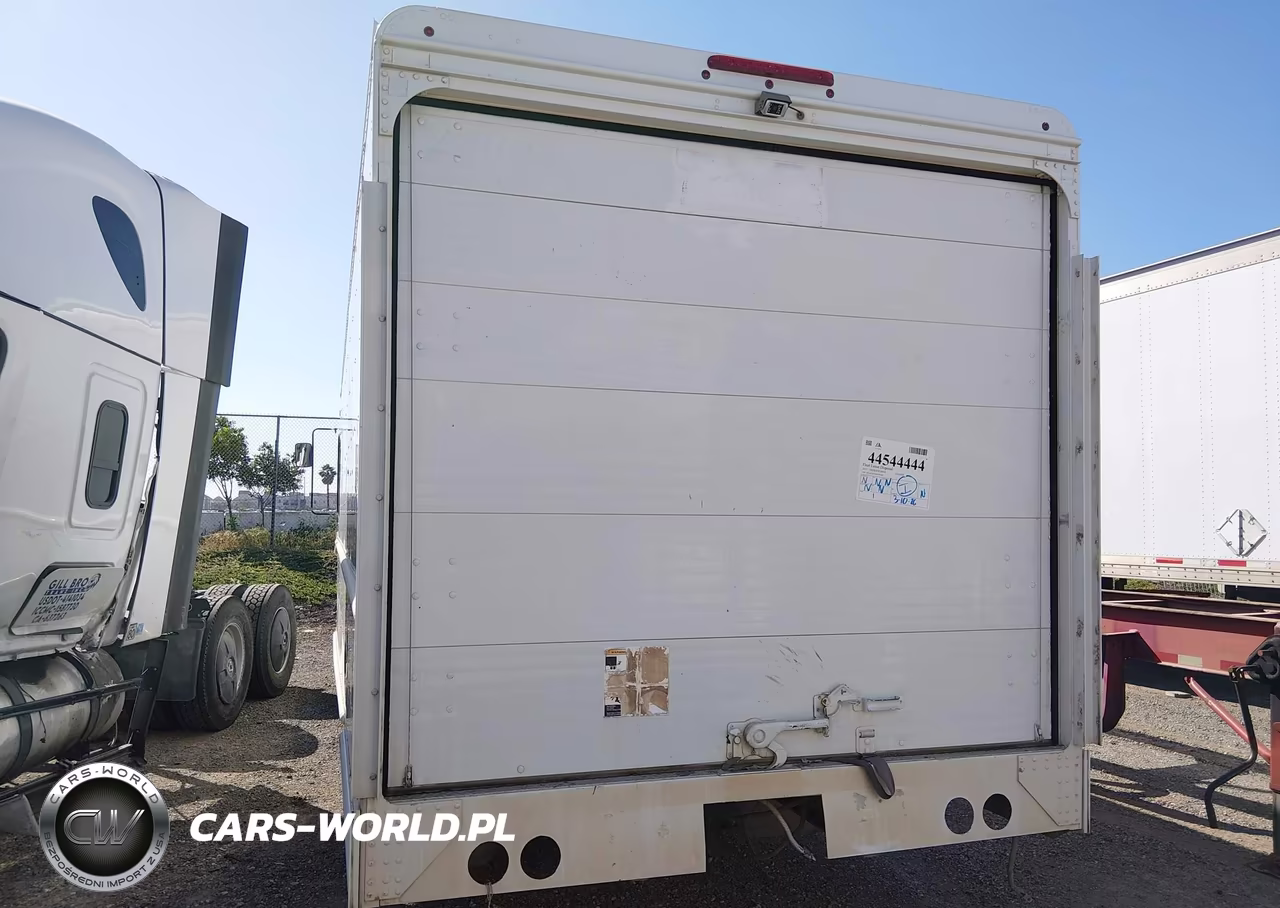 2013 Freightliner Chassis M Line Walk-In Van VIN:4UZAC3DV0DCFF6780 - 14