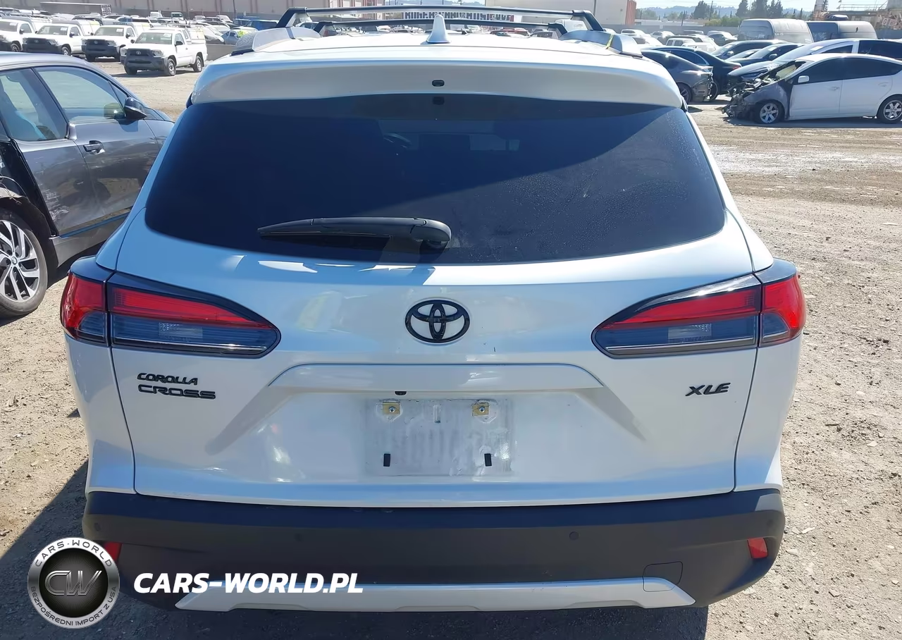 2023 Toyota Corolla Cross Xle VIN:7MUDAAAG2PV058141 - 16
