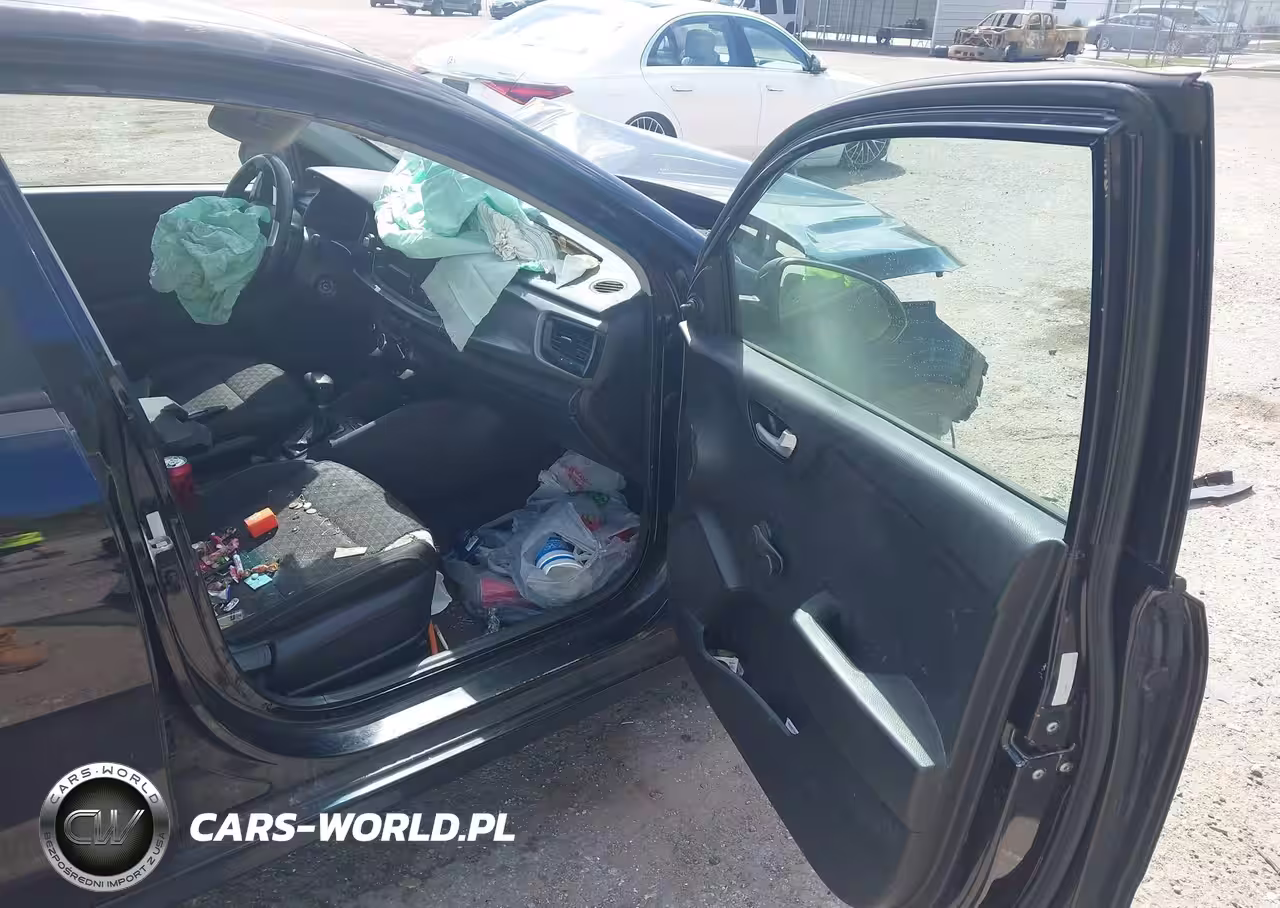 2018 Kia Rio Lx VIN:3KPA24AB4JE066405 - 5