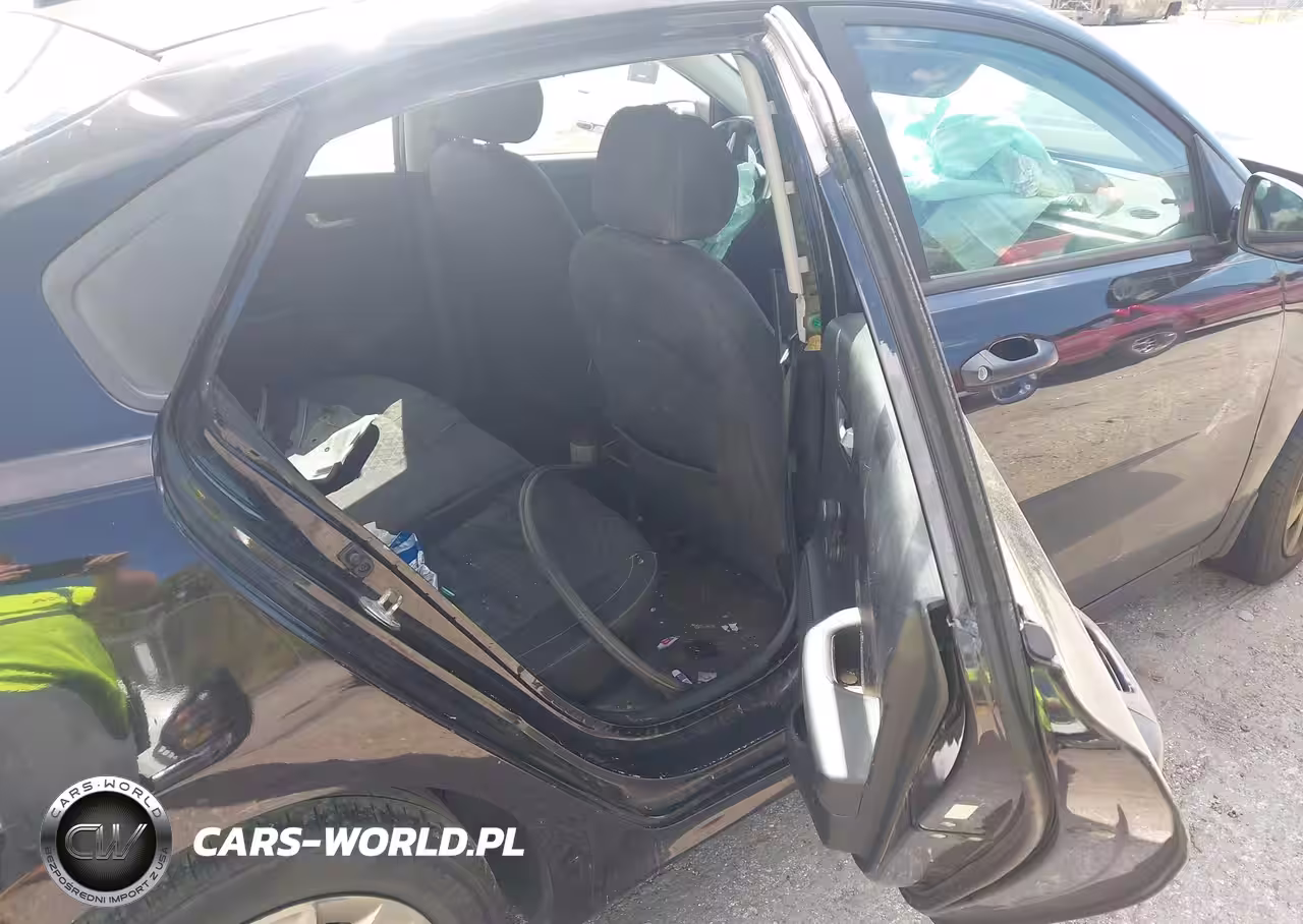 2018 Kia Rio Lx VIN:3KPA24AB4JE066405 - 8