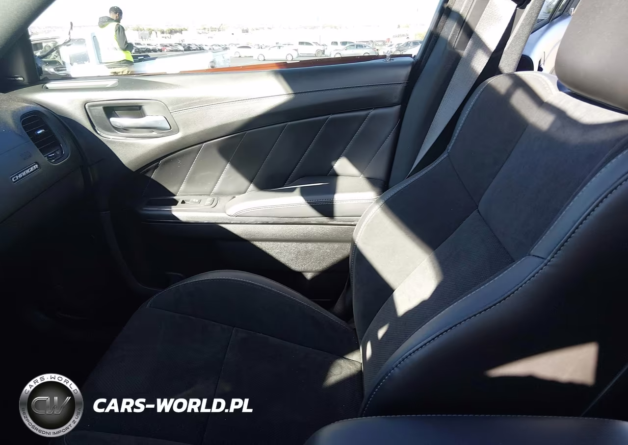 2023 Dodge Charger R-T VIN:2C3CDXCT5PH505073 - 5