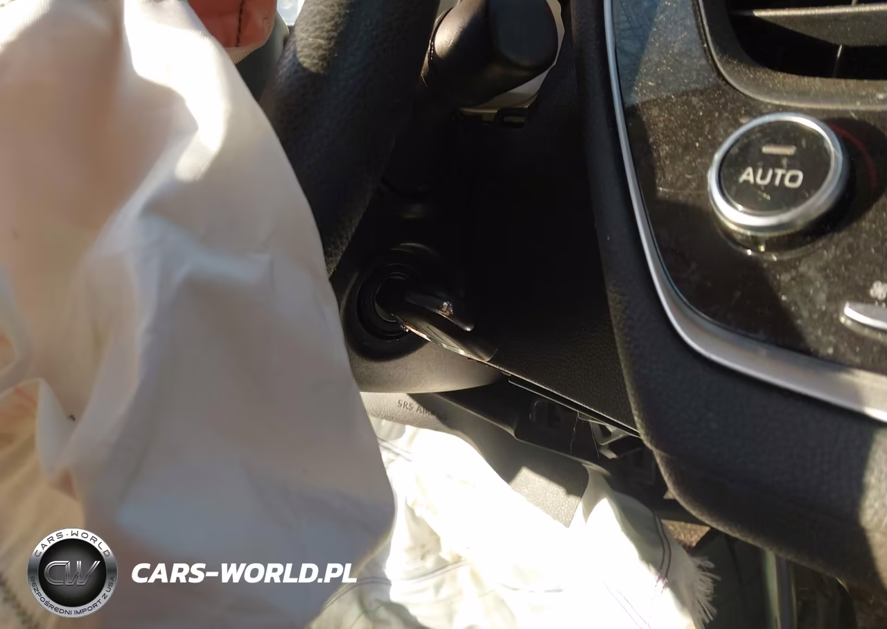 2022 Toyota Corolla Le VIN:JTDEPMAE8NJ222953 - 11
