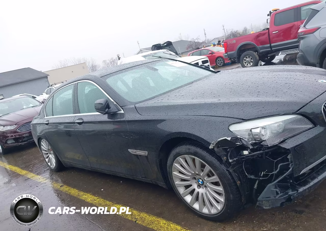 2012 BMW 750Li xDrive VIN:WBAKC8C5XCC436909 - 13