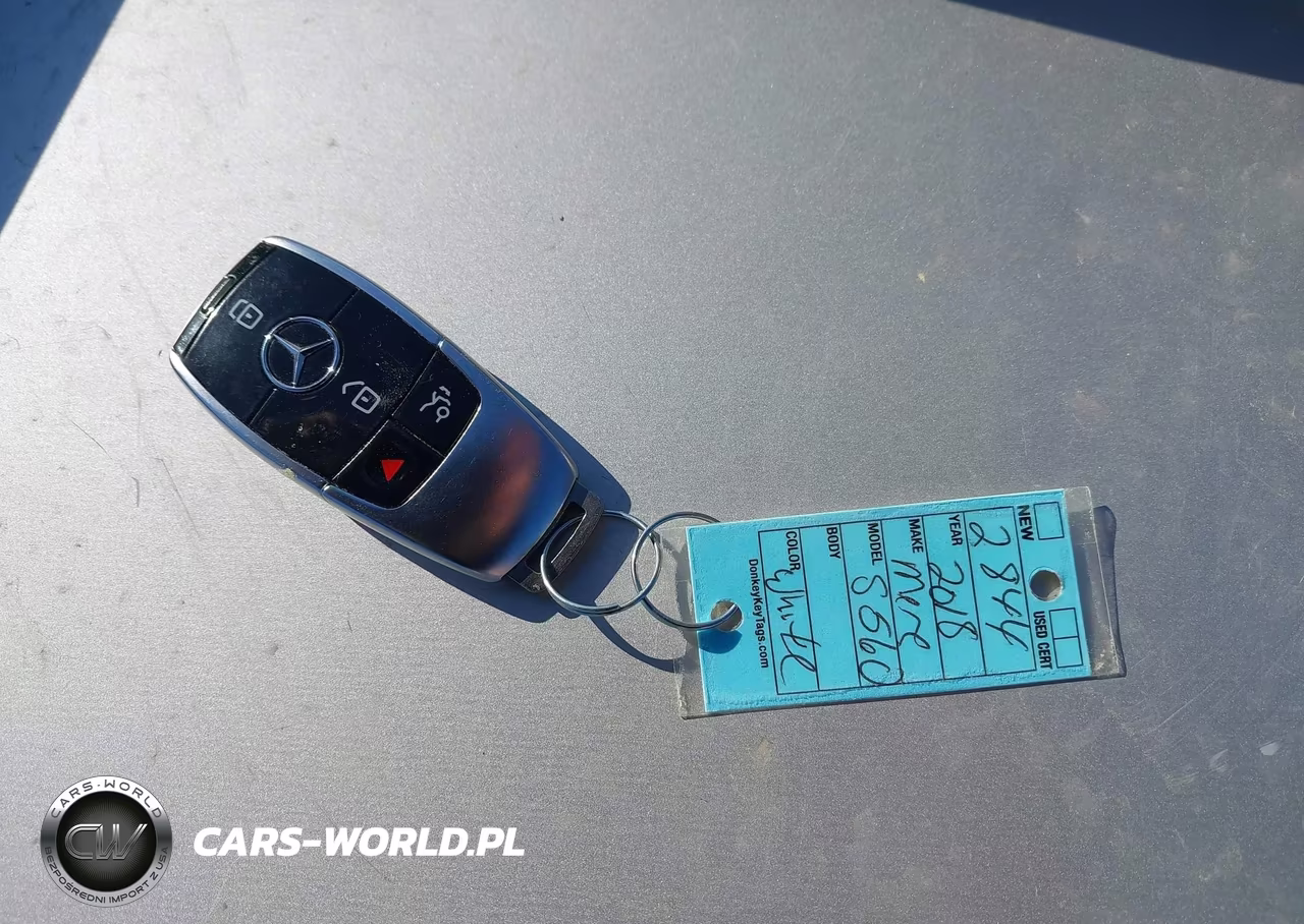 2018 Mercedes-Benz S 560 4Matic VIN:WDDUG8GB6JA382619 - 11