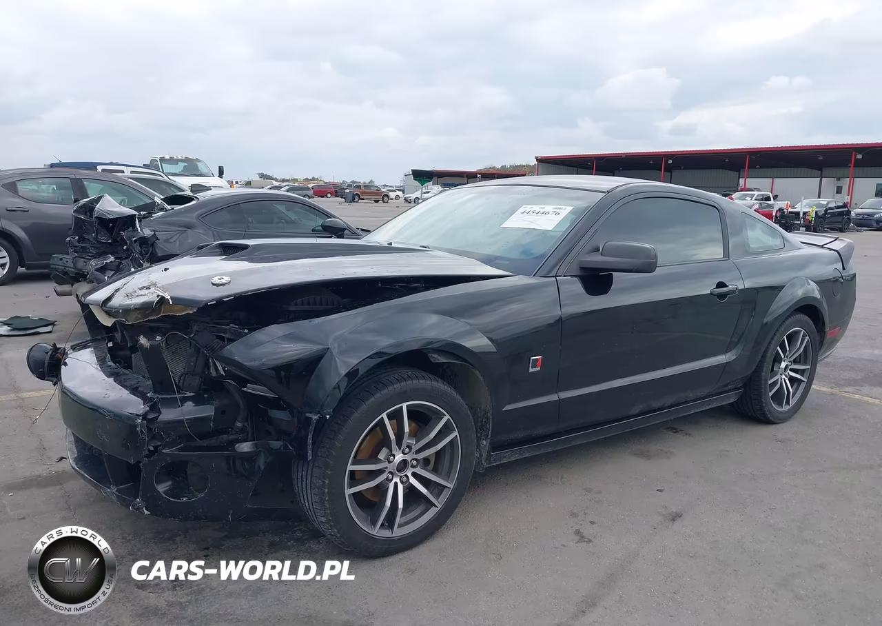 2007 Ford Mustang Gt Deluxe-Gt Premium VIN:1ZVFT82H375330860 - 2