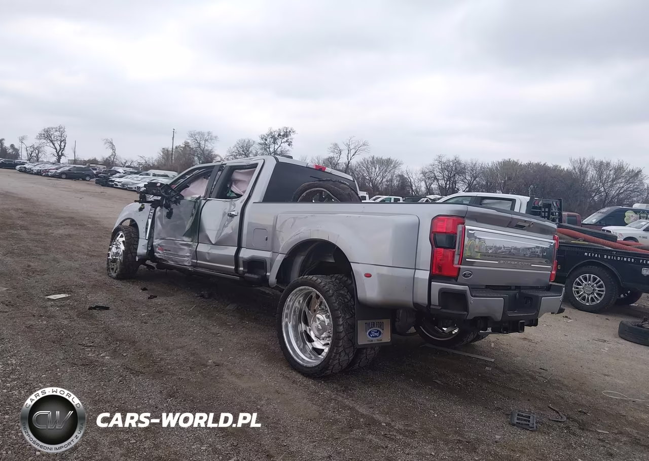 2024 Ford F-450 Platinum VIN:1FT8W4DM2RED40501 - 3
