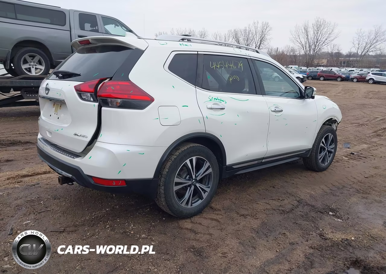 2017 Nissan Rogue Sl VIN:JN8AT2MV1HW256187 - 4