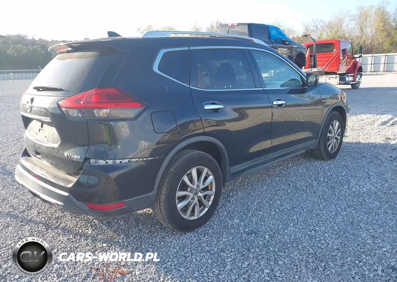 2017 Nissan Rogue Sv VIN:KNMAT2MV8HP518938 - 4