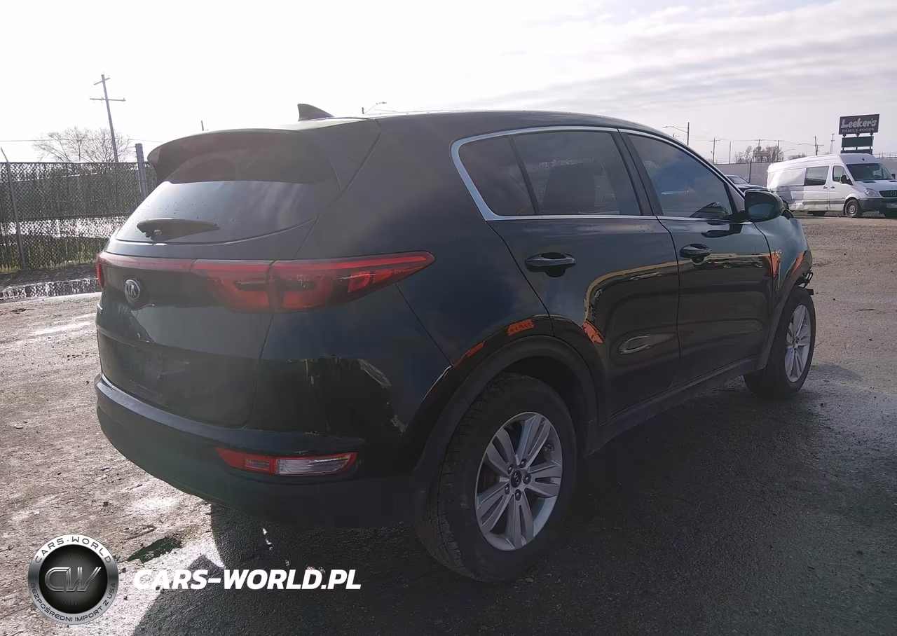 2018 Kia Sportage Lx VIN:KNDPMCAC6J7486156 - 4
