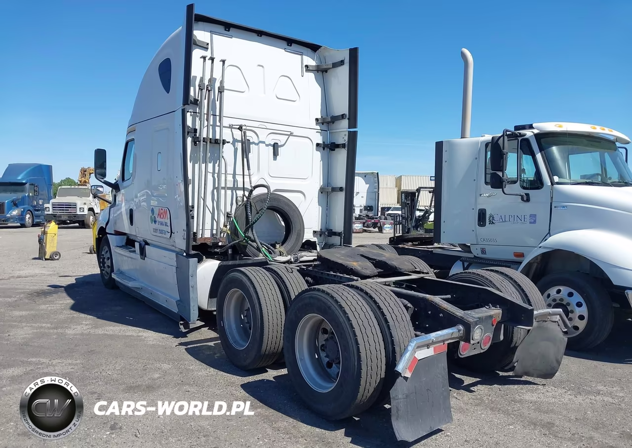 2019 Freightliner New Cascadia 126 VIN:3AKJHHDR3KSJW9030 - 3