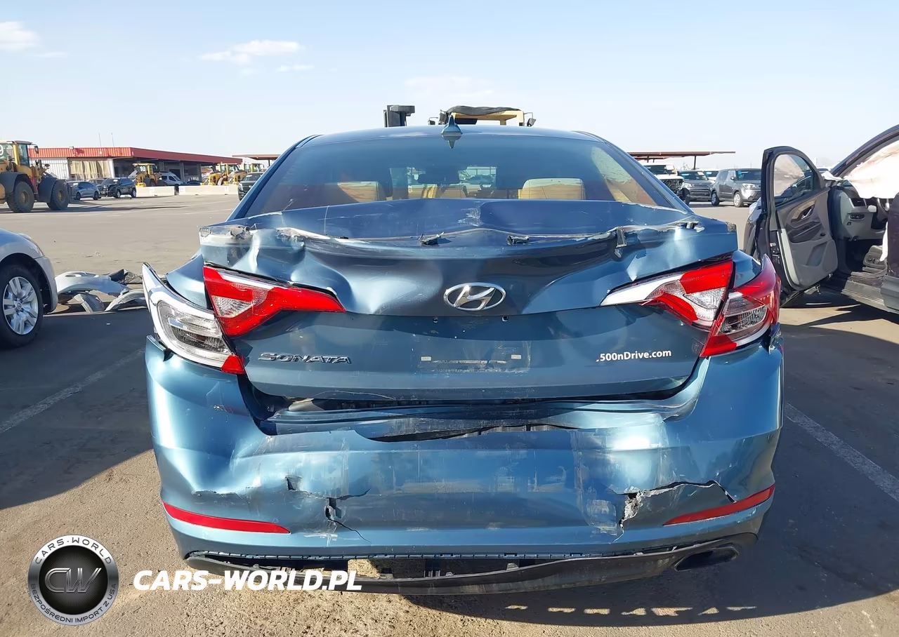2015 Hyundai Sonata Se VIN:5NPE24AF1FH232001 - 17