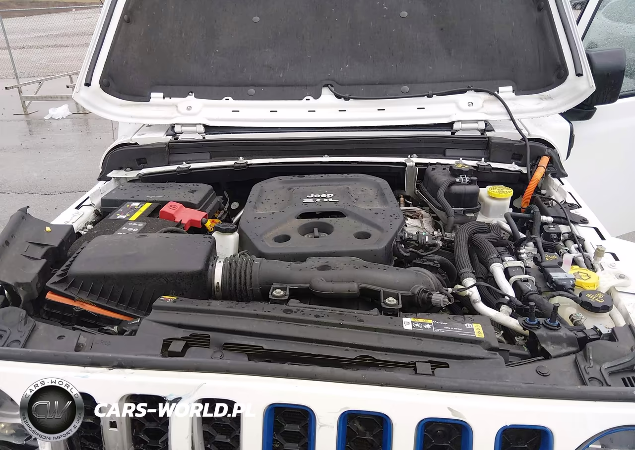 2021 Jeep Wrangler 4Xe Unlimited Sahara 4X4 VIN:1C4JJXP68MW743478 - 10