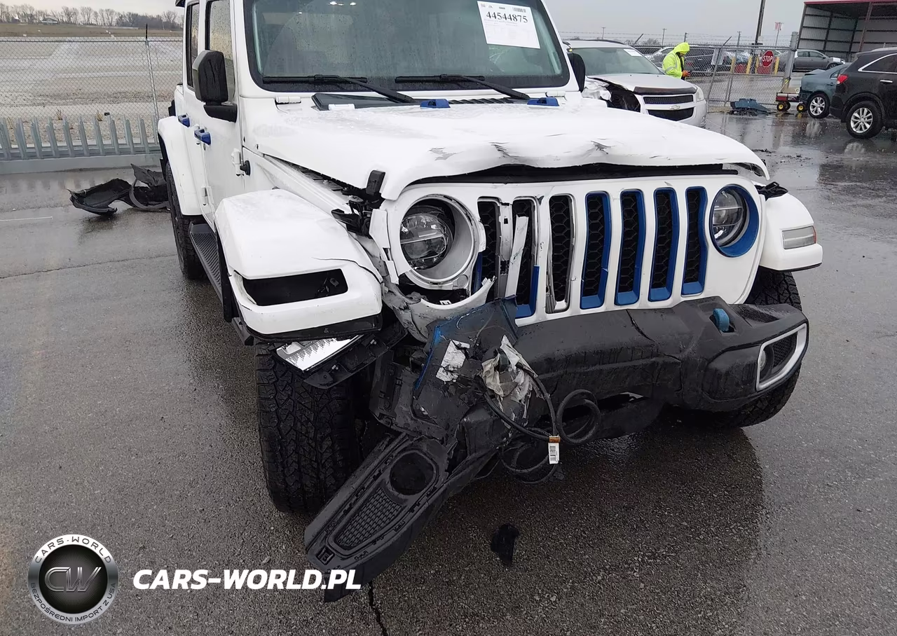2021 Jeep Wrangler 4Xe Unlimited Sahara 4X4 VIN:1C4JJXP68MW743478 - 6