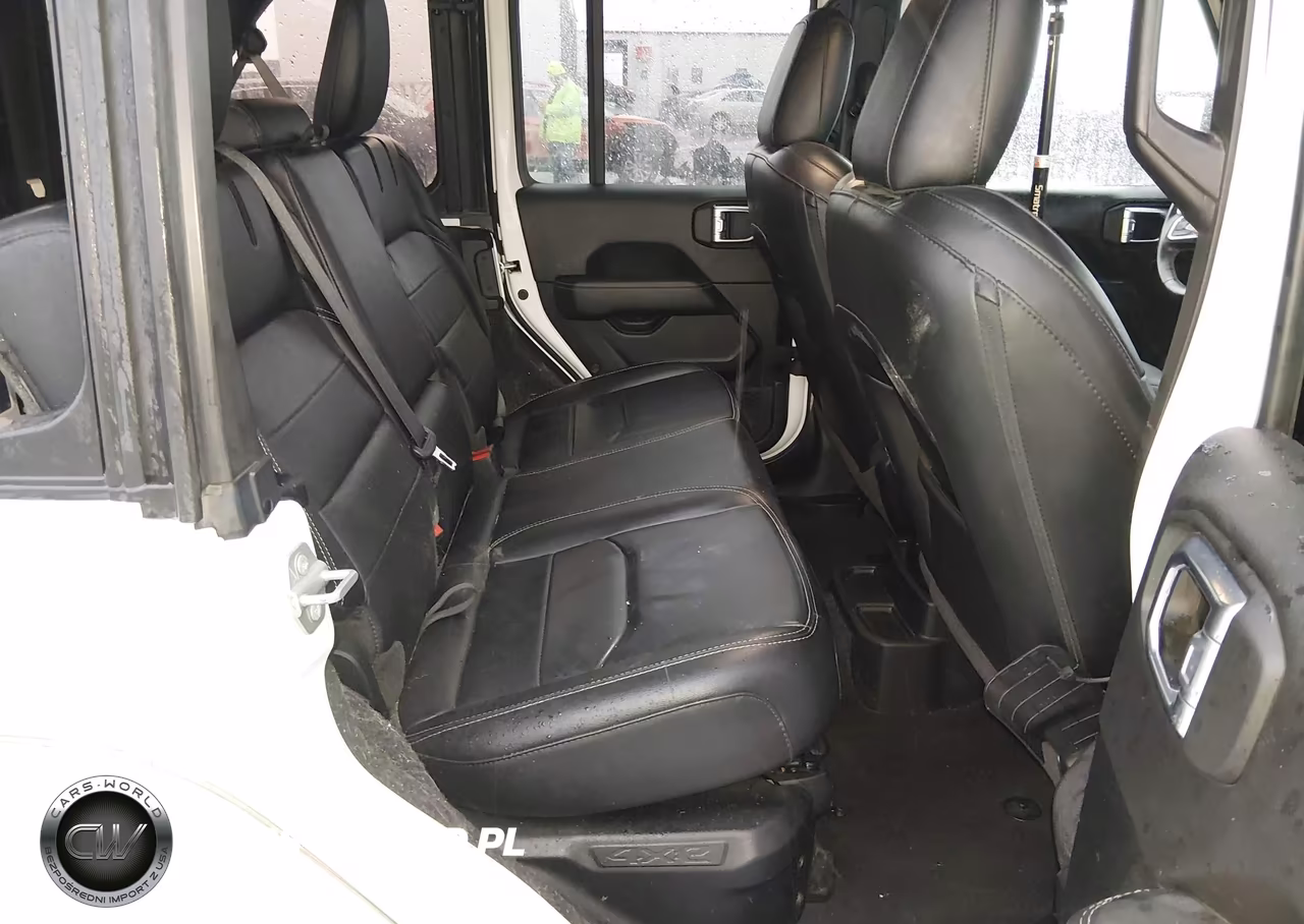 2021 Jeep Wrangler 4Xe Unlimited Sahara 4X4 VIN:1C4JJXP68MW743478 - 8