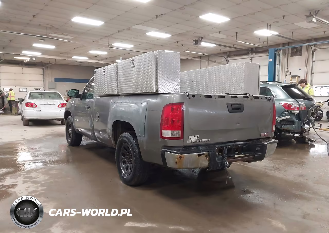 2008 GMC Sierra 1500 Work Truck VIN:1GTEC14X18Z231488 - 3