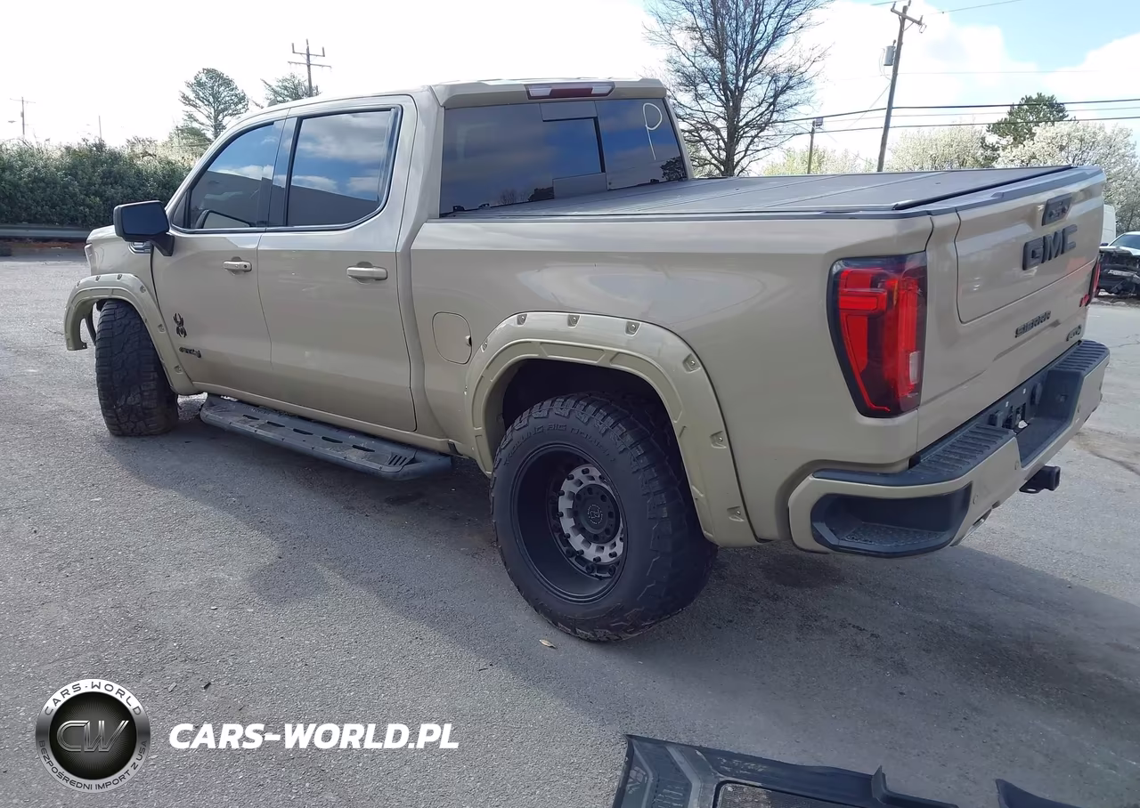 2023 GMC Sierra 1500 VIN:1GTUUEE80PZ126379 - 3