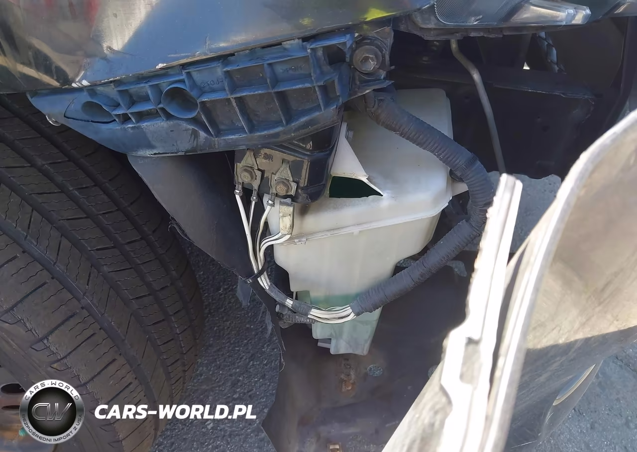 2009 Toyota Matrix VIN:2T1KU40E59C038181 - 13