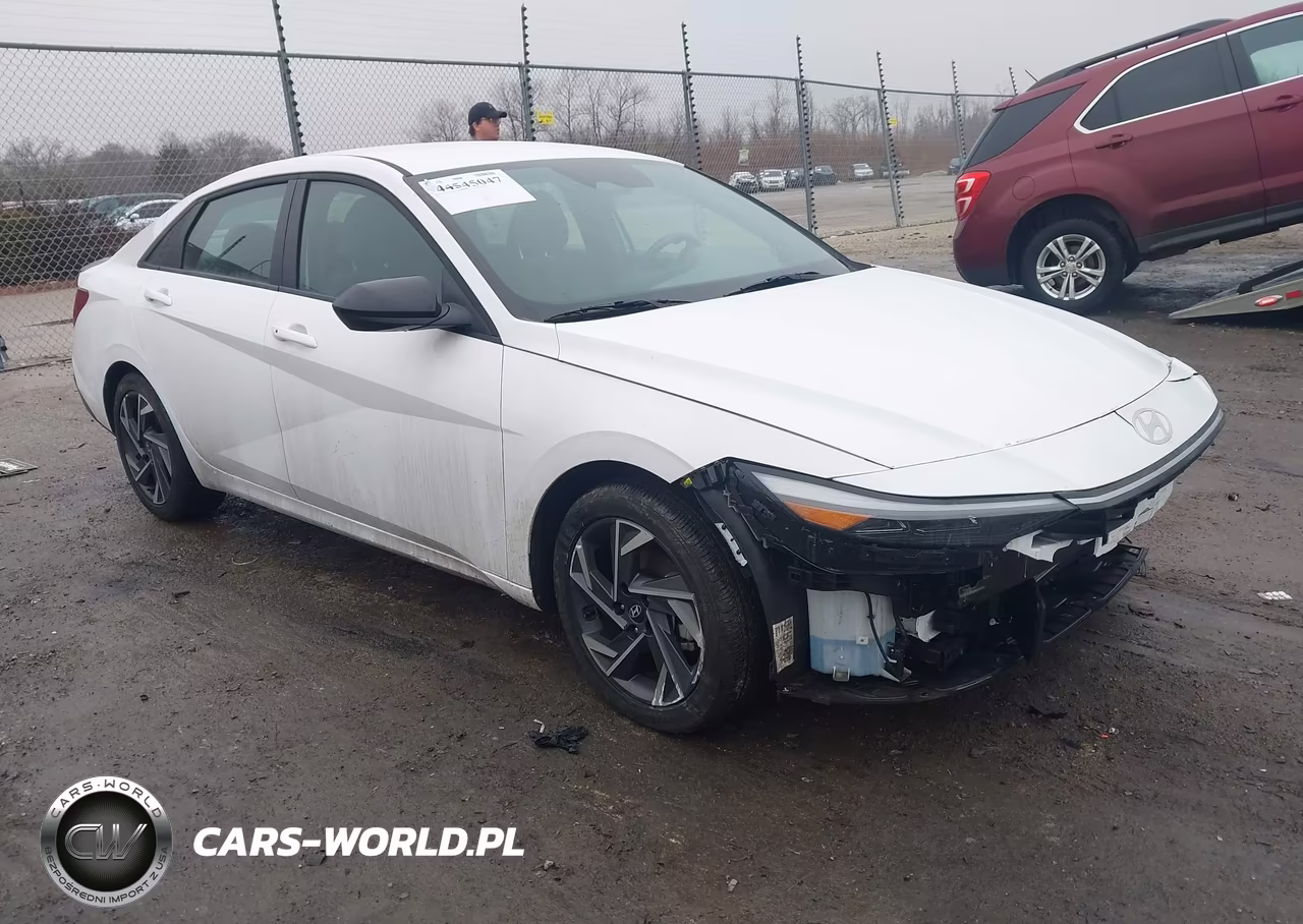 2025 Hyundai Elantra Sel Sport – zdjęcie 1 z 17