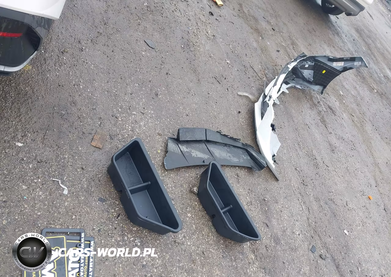 2025 Hyundai Elantra Sel Sport VIN:KMHLM4DGXSU994244 - 12